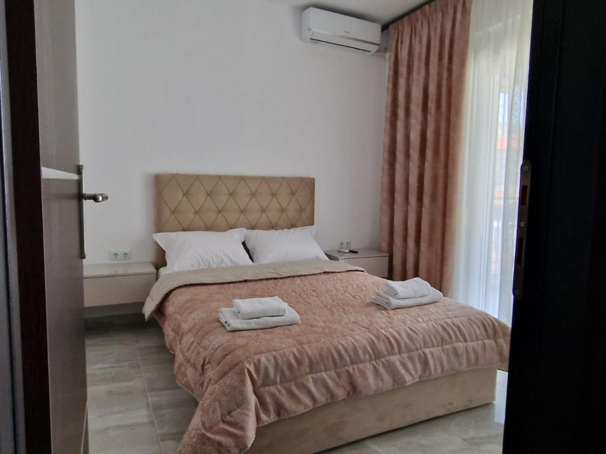 Christakis Home Nea Kallikrateia Exterior foto