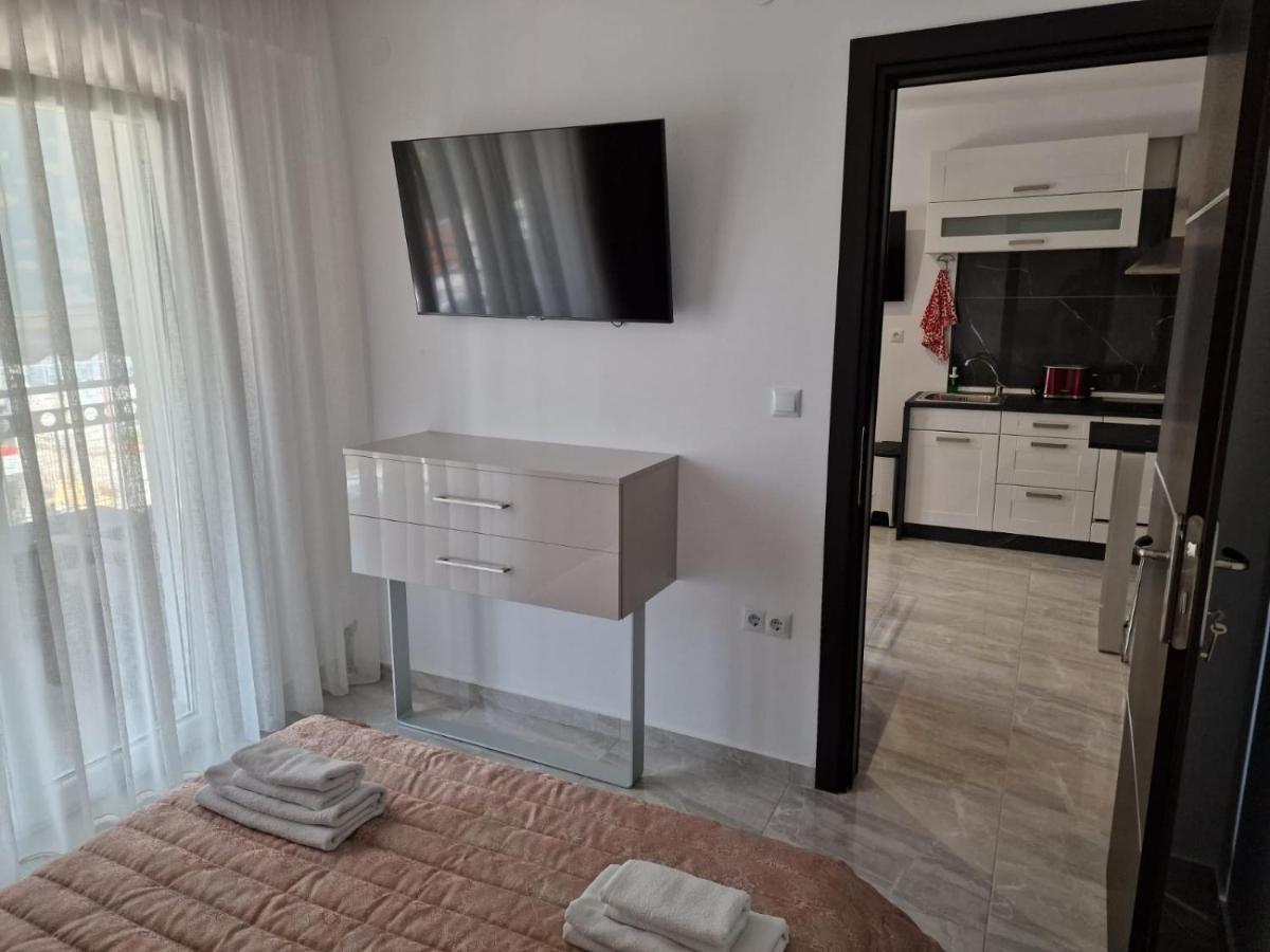 Christakis Home Nea Kallikrateia Exterior foto